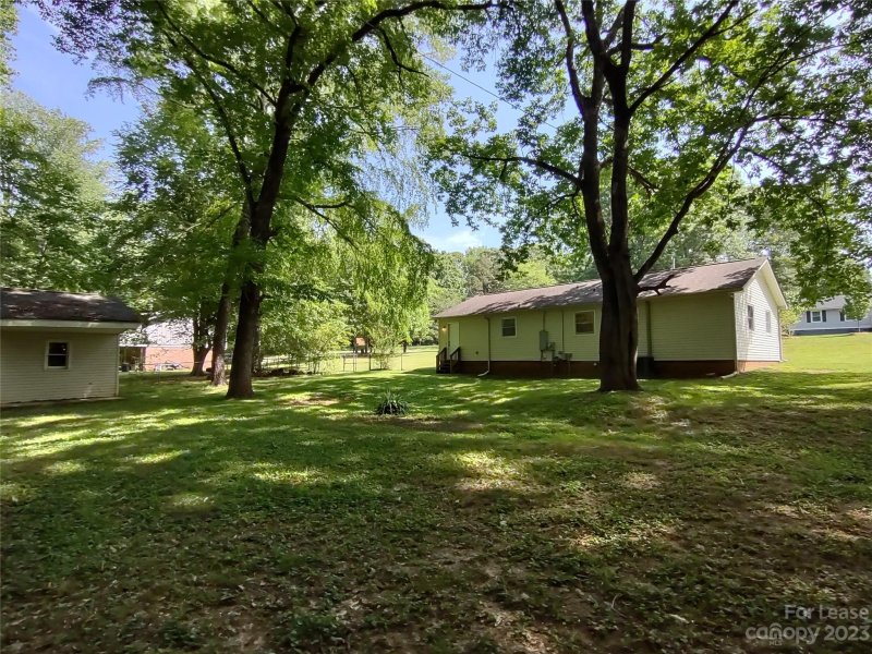 Property image 2 at 710 Sharon Drive, Waxhaw, NC 28173