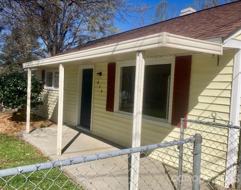Property image 5 at 816 Circle View Drive, Gastonia, NC 28054