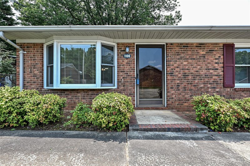 Property image 2 at 1106 Mckinnon Drive, Rock Hill, SC 29732