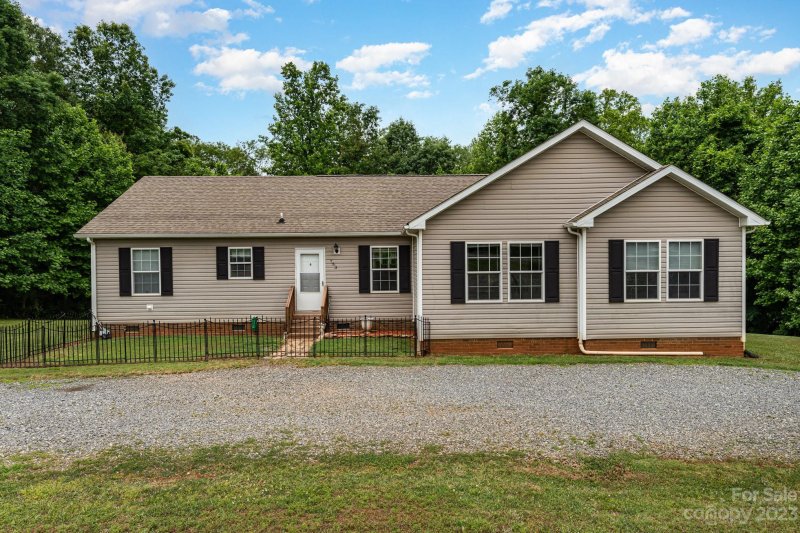 Property image 3 at 753 Costner School Road, Bessemer City, NC 28016