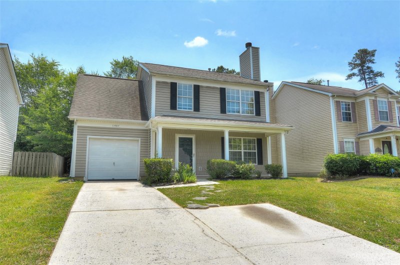 Property image 2 at 11407 Northwoods Forest Drive, Charlotte, NC 28214