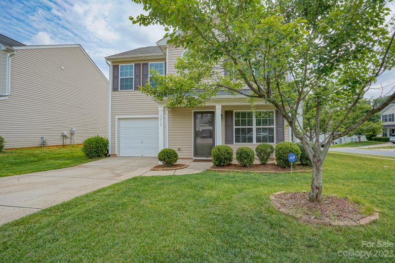 Property image 3 at 1219 Chaser Ridge Court, Charlotte, NC 28216