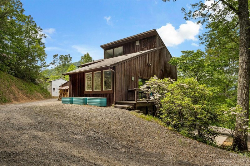 Property image 2 at 151 Hilltop Road, Black Mountain, NC 28711