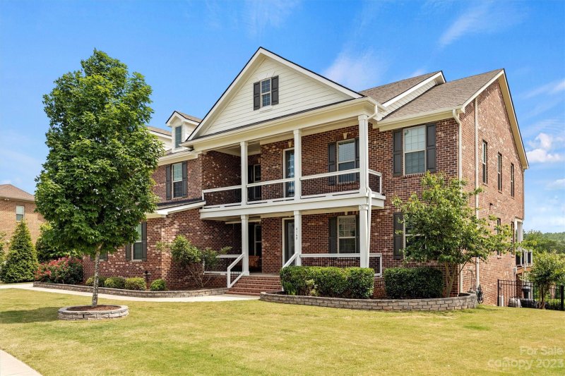 4168 Thames Circle