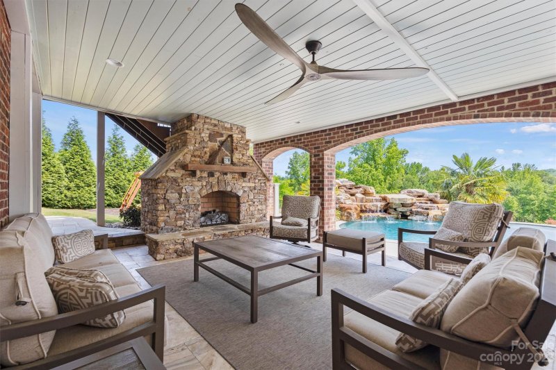 Property image 4 at 4168 Thames Circle, Fort Mill, SC 29715