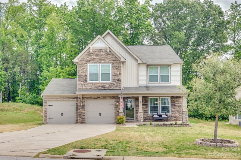 Property image 2 at 333 Brannon Meadows Drive, York, SC 29745