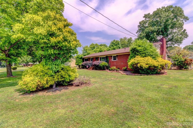 Property image 3 at 1408 Delview Road, Cherryville, NC 28021