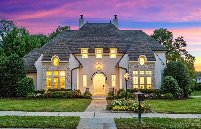 6314 Saint Stephen Lane