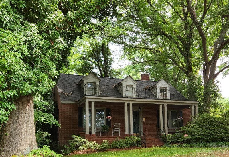 Property image 2 at 119 E Leroy Street, Fort Mill, SC 29715