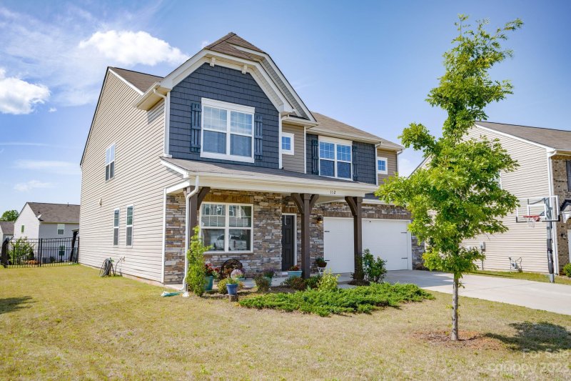 Property image 2 at 112 Wrangell Drive, Mooresville, NC 28117