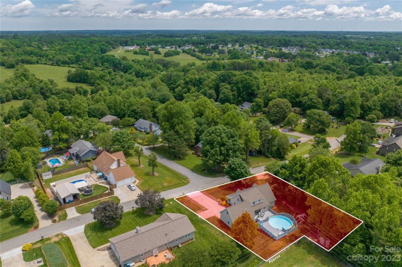 Property image 2 at 4087 Hemingway Drive, Hickory, NC 28601