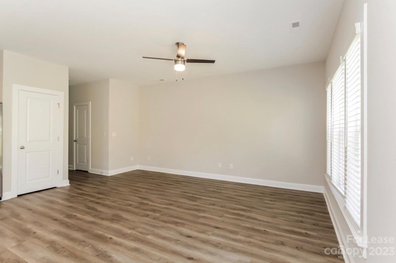 Property image 5 at 501 Owen Boulevard, Charlotte, NC 28213