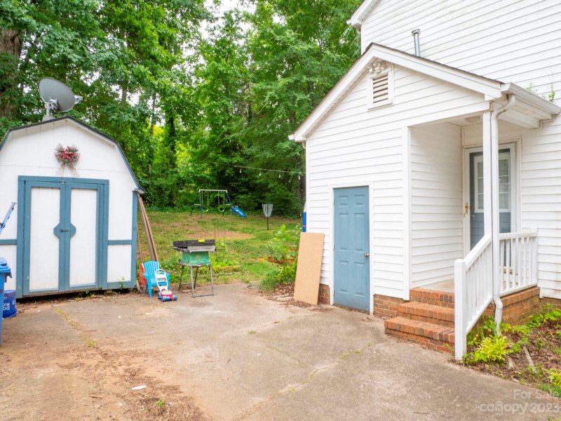 Property image 3 at 9806 Standing Wood Court, Charlotte, NC 28227