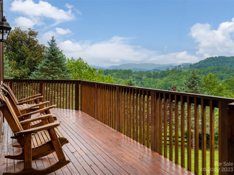 Property image 3 at 323 Lucky Lane, Clyde, NC 28721