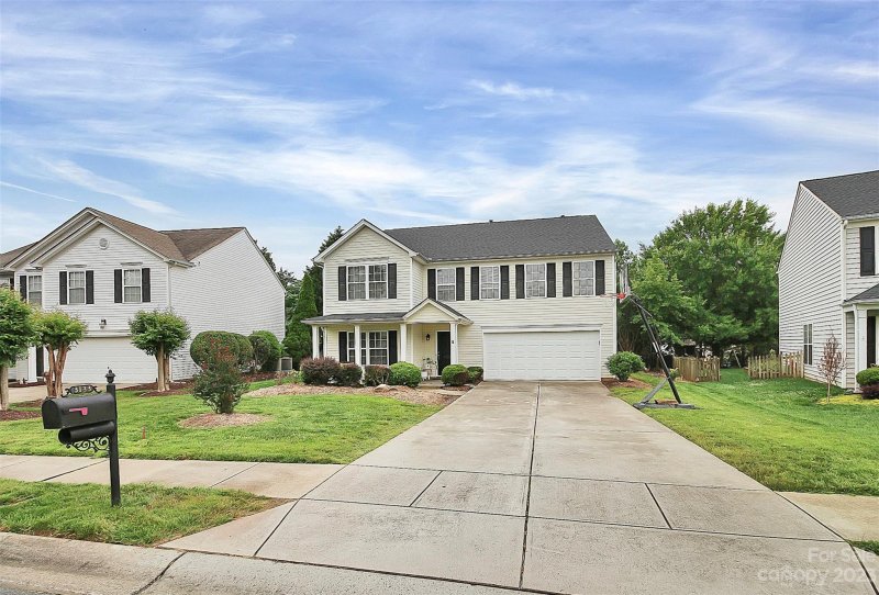 Property image 4 at 3133 Huntington Ridge Court, Matthews, NC 28105