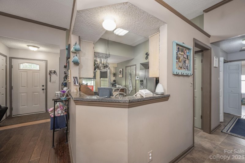 Property image 5 at 12806 Hedgeway Drive, Charlotte, NC 28278