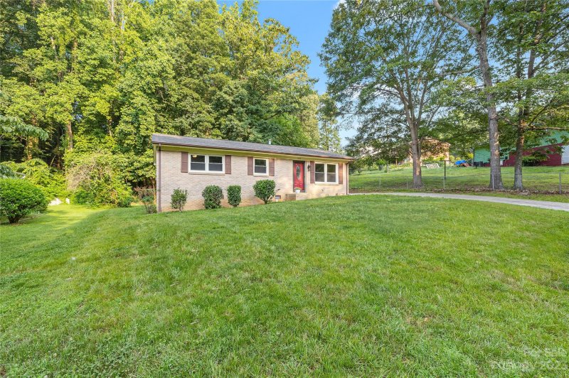 Property image 3 at 1053 Shenandoah Drive, Gastonia, NC 28052