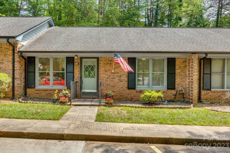 Property image 2 at 117 David Court, Fort Mill, SC 29715