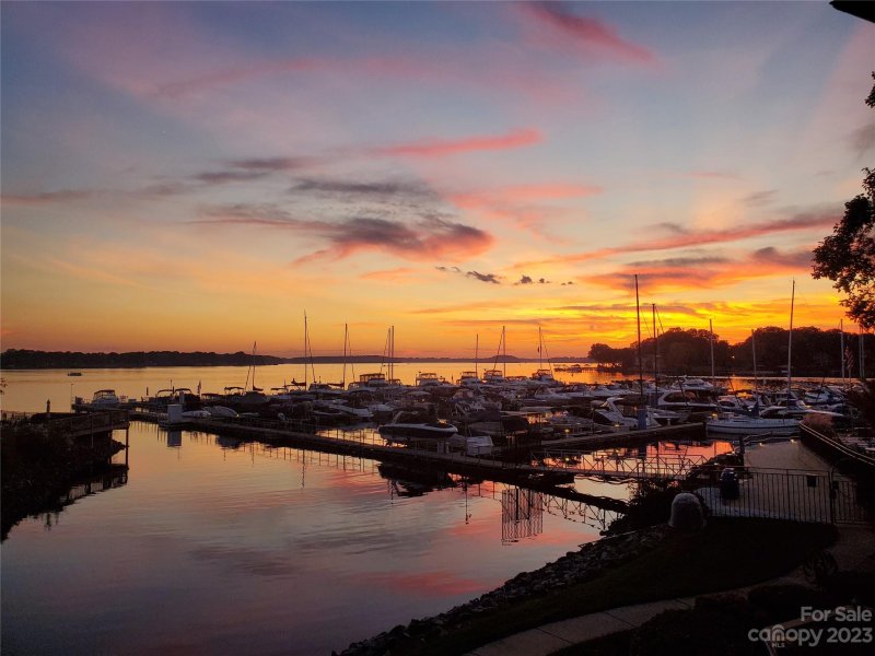 Property image 2 at 18015 Kings Point Drive, Cornelius, NC 28031