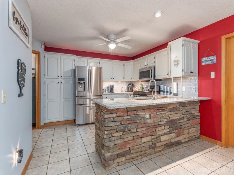 Property image 3 at 42 Madison Drive, Waynesville, NC 28786