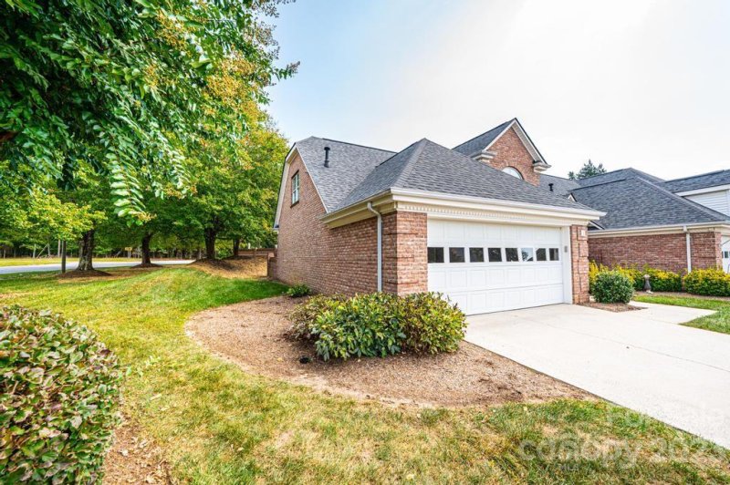 Property image 5 at 3131 9th Street Drive, Hickory, NC 28601