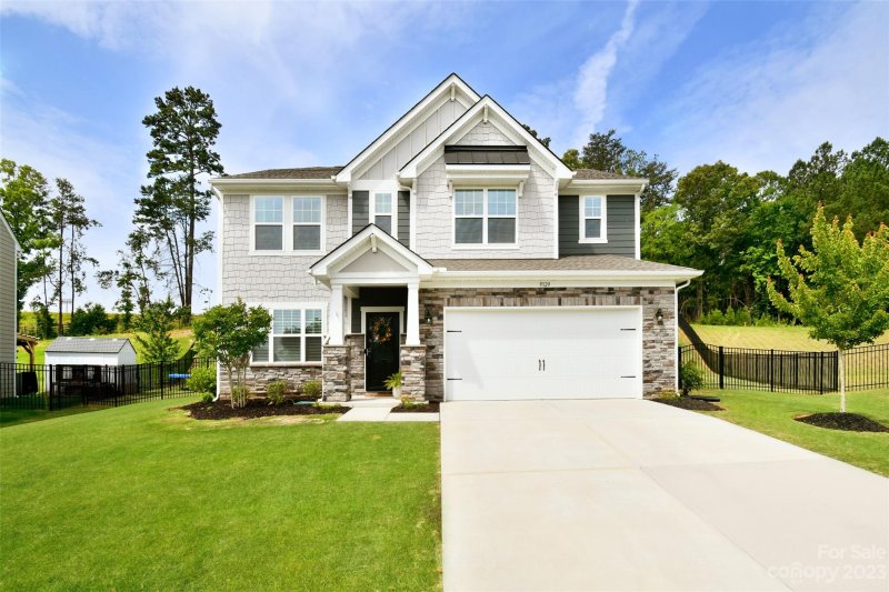 Property image 2 at 9329 Beecroft Valley Drive, Huntersville, NC 28078