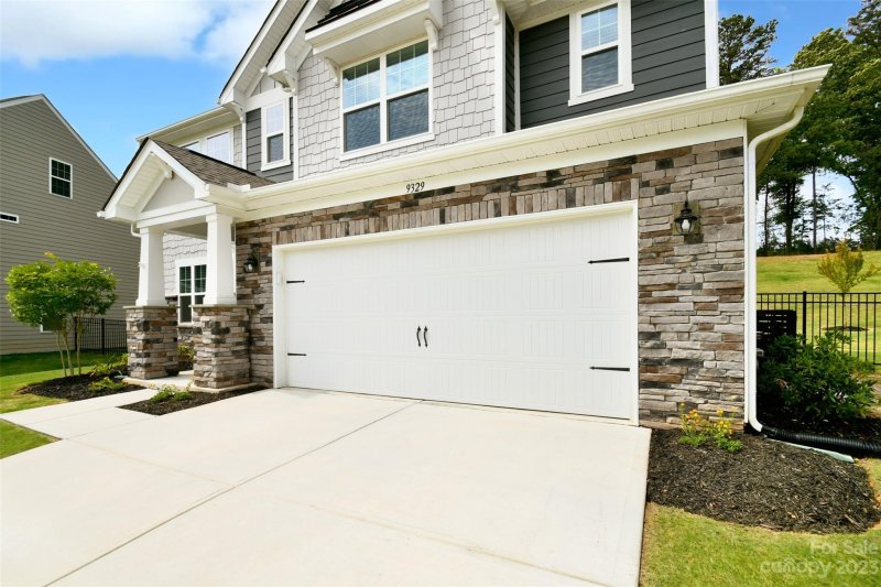 Property image 3 at 9329 Beecroft Valley Drive, Huntersville, NC 28078