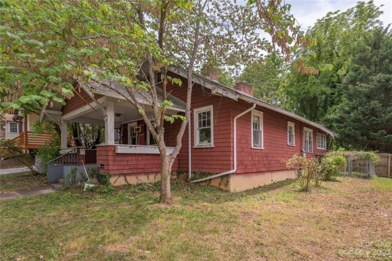 Property image 2 at 78 Arlington Street, Asheville, NC 28801