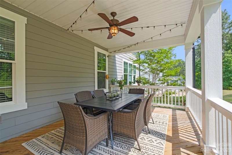 Property image 5 at 4201 Island Fox Lane, Denver, NC 28037