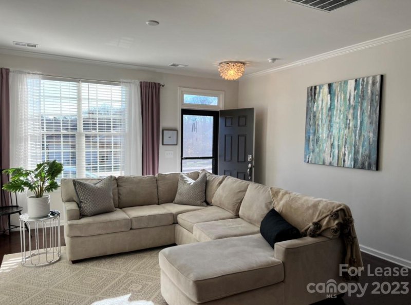 Property image 2 at 124 Linestowe Drive, Belmont, NC 28012