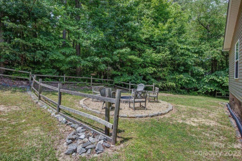 Property image 5 at 131 Crown Court, Kings Mountain, NC 28086