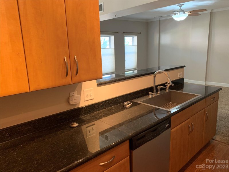 Property image 2 at 1320 Fillmore Avenue, Charlotte, NC 28203