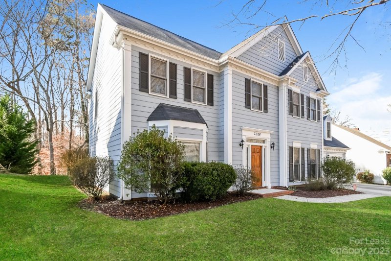 Property image 2 at 3324 Brownes Ferry Road, Charlotte, NC 28269