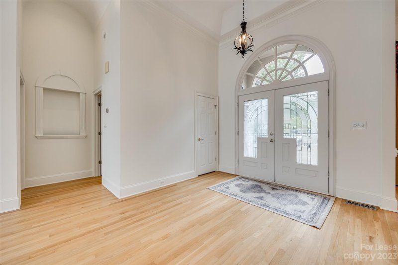 Property image 4 at 16017 Riverpointe Drive, Charlotte, NC 28278
