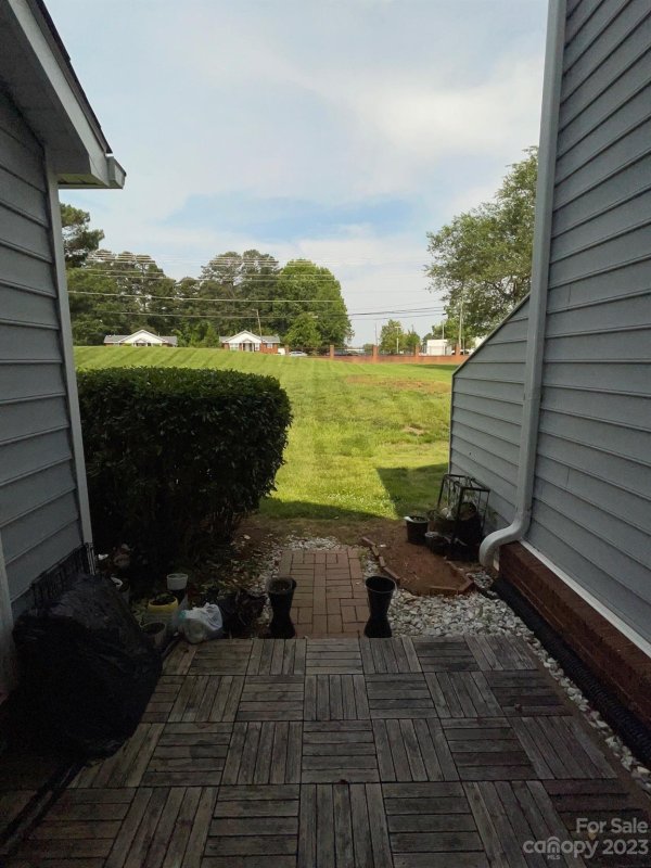 Property image 5 at 5227 Amity Springs Drive, Charlotte, NC 28212