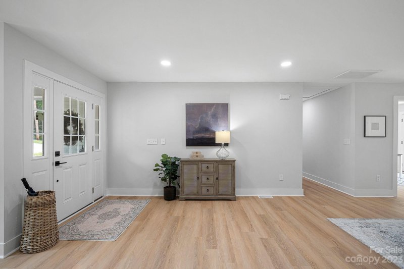 Property image 3 at 8000 Ritter Drive, Charlotte, NC 28270