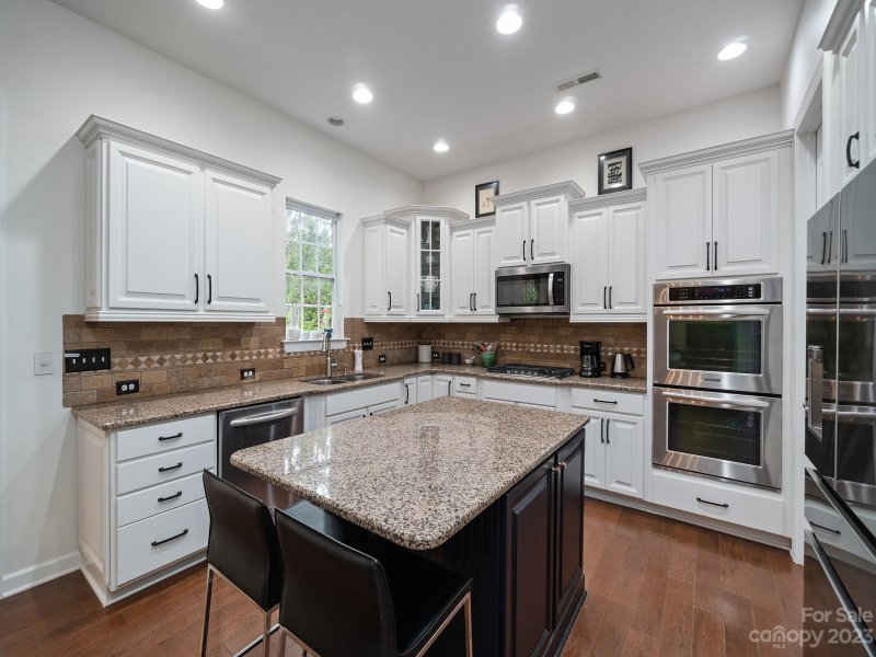 Property image 5 at 9605 Woburn Road, Charlotte, NC 28277