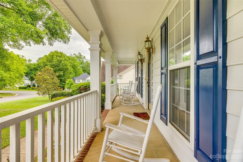 Property image 3 at 103 Knob Hill Court, Fort Mill, SC 29715