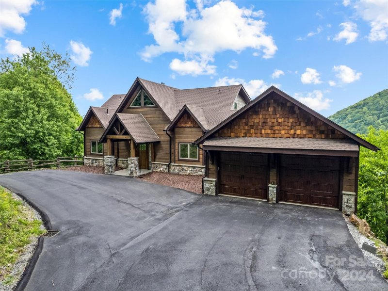 Property image 2 at 1230 Asgi Trail, Maggie Valley, NC 28751