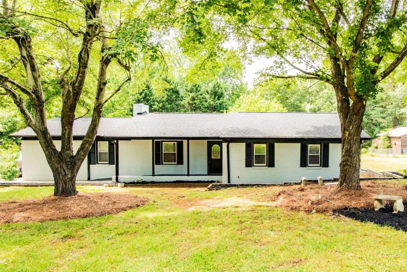 541 Forest Way Drive