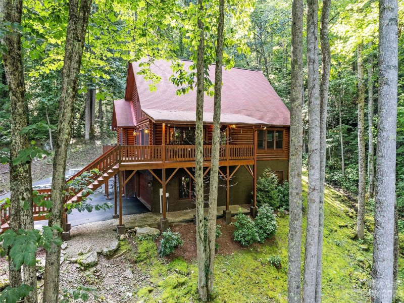 Property image 3 at 92 Giyuga Trail, Maggie Valley, NC 28751