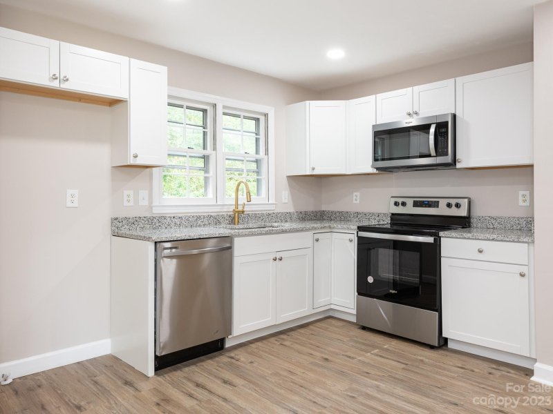 Property image 4 at 7422 Kilcullen Drive, Charlotte, NC 28270