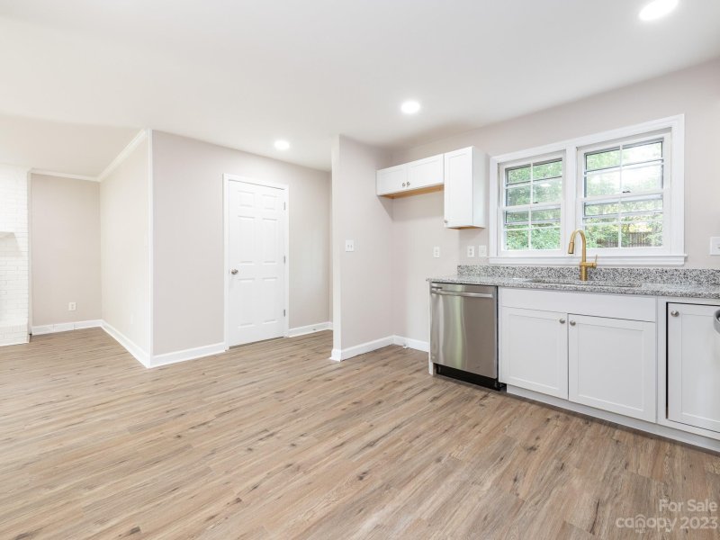 Property image 5 at 7422 Kilcullen Drive, Charlotte, NC 28270