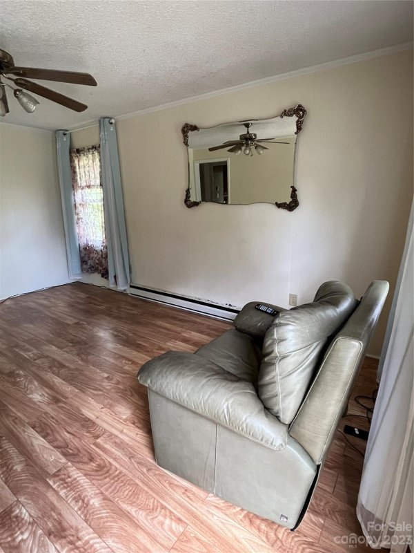 Property image 4 at 821 3rd Avenue, Hendersonville, NC 28739