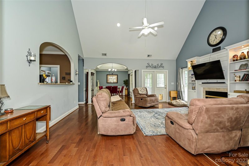 Property image 4 at 310 Little Daisy Lane, York, SC 29745