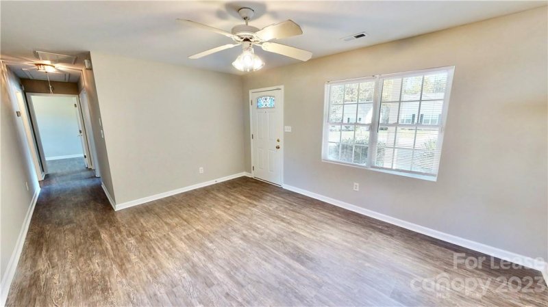 Property image 2 at 629 Kingville Drive, Charlotte, NC 28213