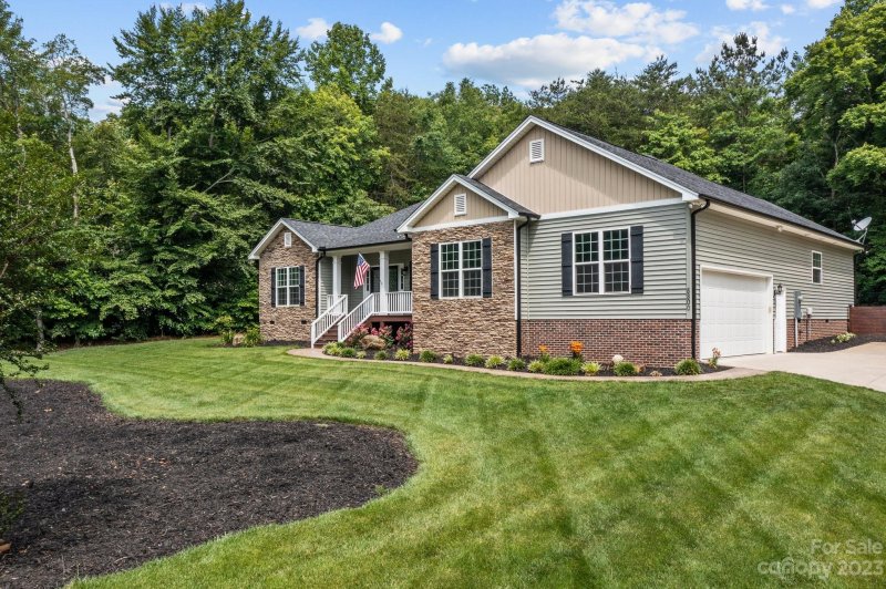 Property image 5 at 8800 Dog Leg Road, Sherrills Ford, NC 28673