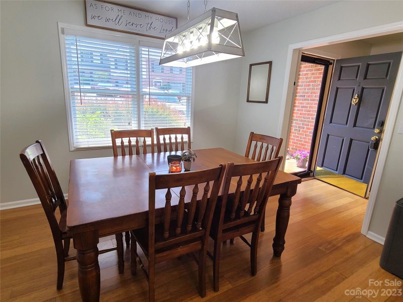 Property image 2 at 703 21st Avenue, Hickory, NC 28601