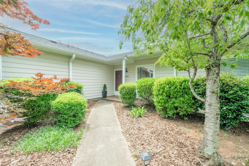 Property image 2 at 9014 Mcalpine Cove Court, Charlotte, NC 28270