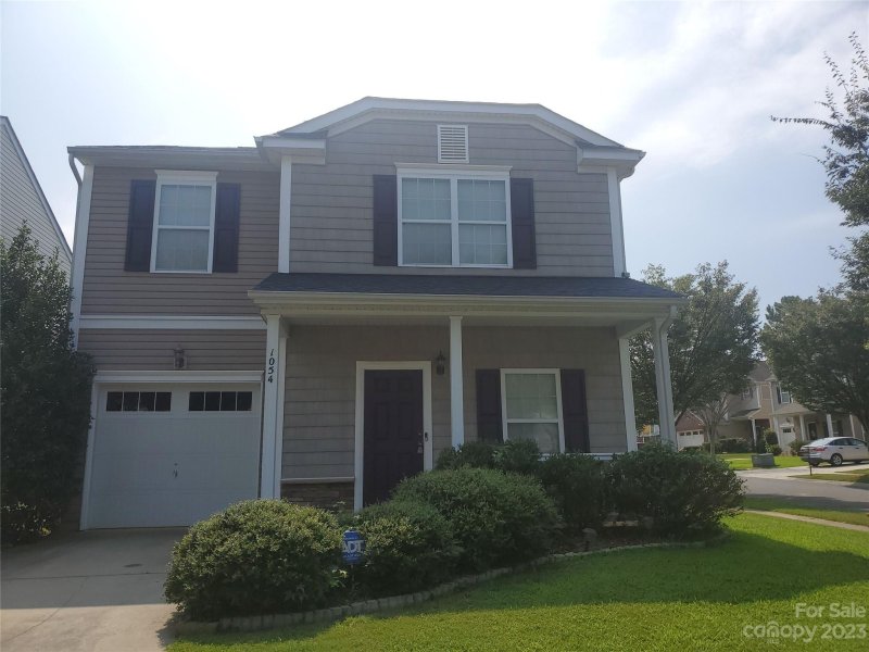 1054 Black Oak Drive